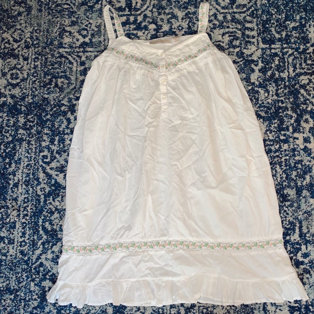 WHITE BABYDOLL DRESS